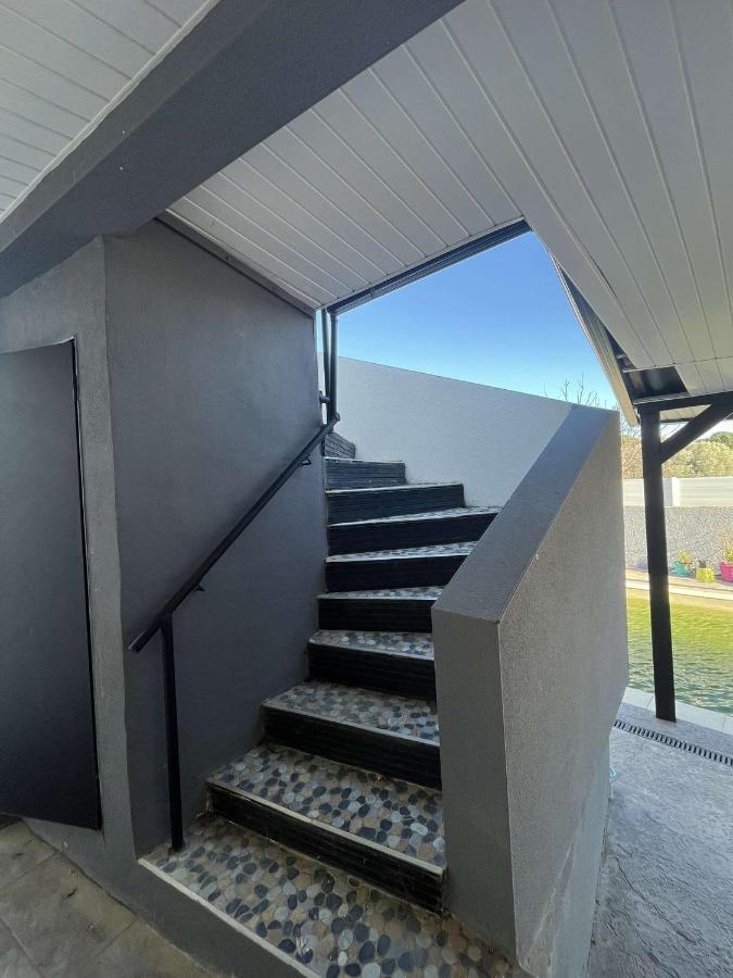 Superbe Appartement Avec Piscine Et Spa Privatif Villeneuve-les-Beziers Bagian luar foto