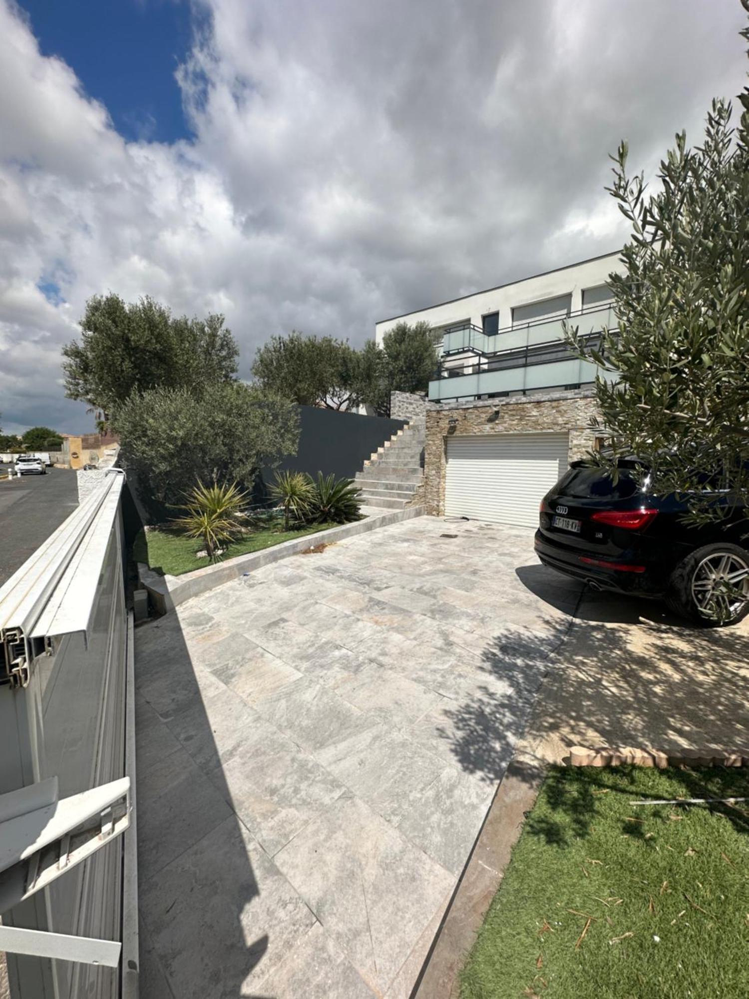 Superbe Appartement Avec Piscine Et Spa Privatif Villeneuve-les-Beziers Bagian luar foto